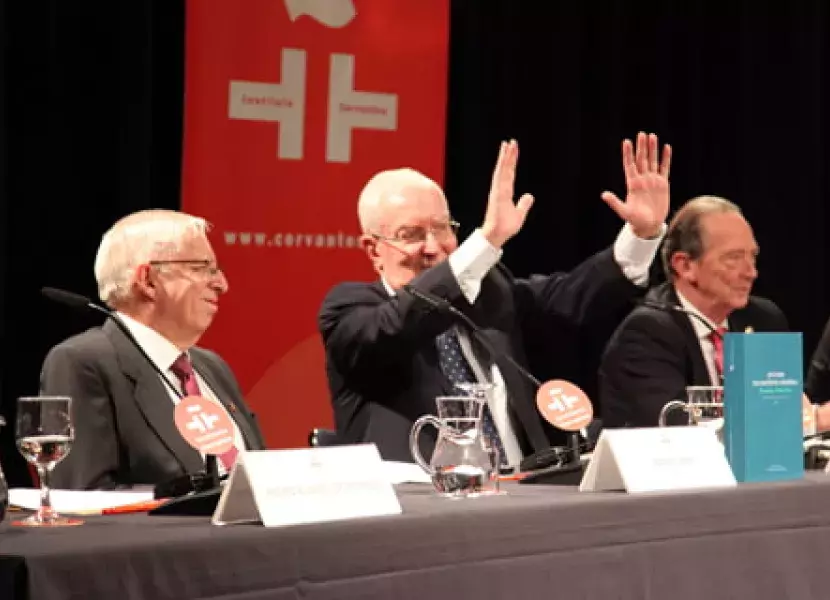 Víctor García de la Concha durante su intervención