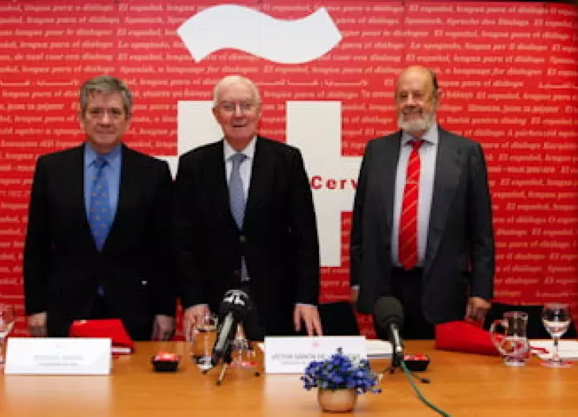 Durante la firma del convenio