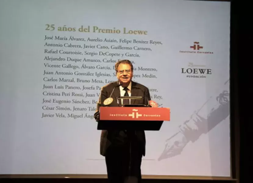 El poeta Jaime Siles