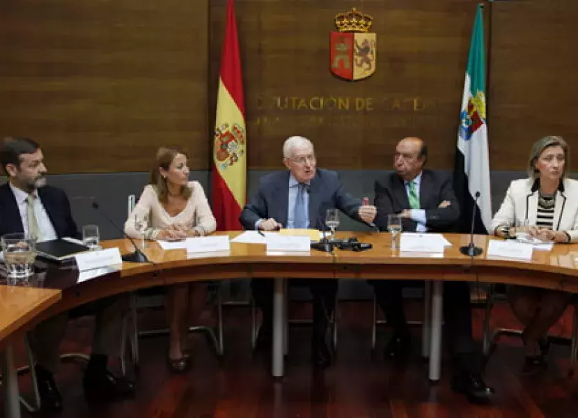 Un momento de la celebración de la rueda de prensa