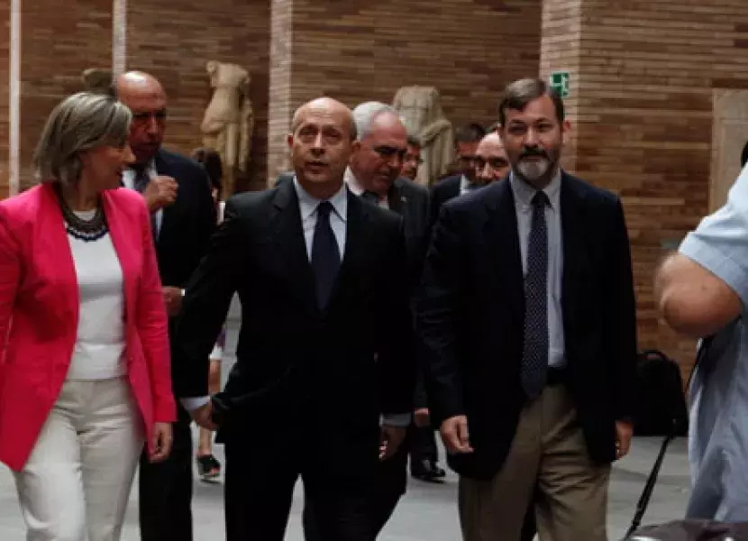 El ministro de Educación y Cultura, el secretario general del Instituto Cervantes y la consejera de Educación y Cultura de la Junta de Extremadura
