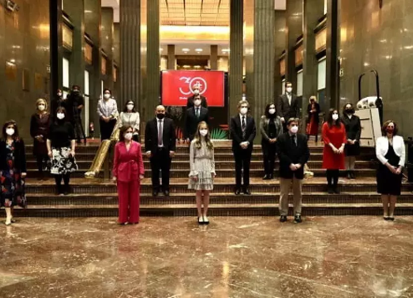 Foto de familia con el equipo directivo del Instituto Cervantes