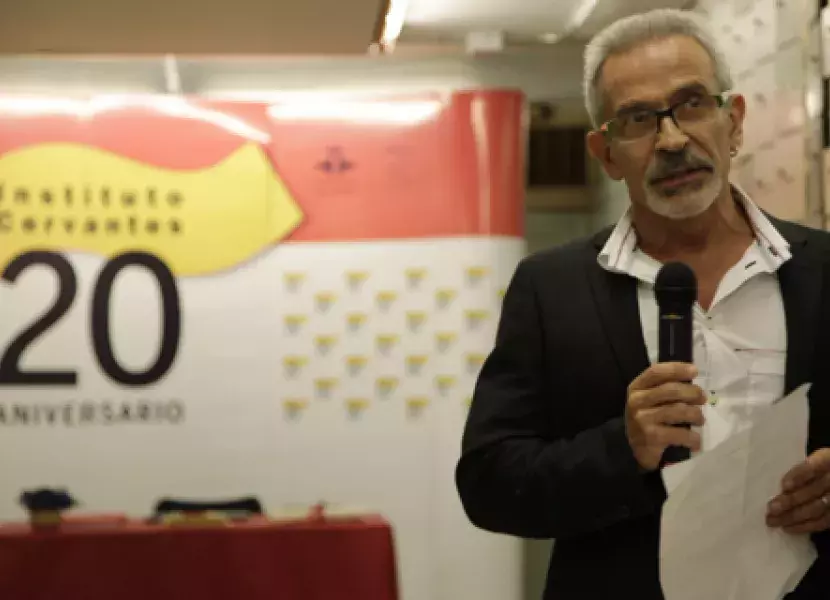 El bailarín Víctor Ullate explica los motivos que le llevaron a escoger los objetos que ha incluido en su legado.