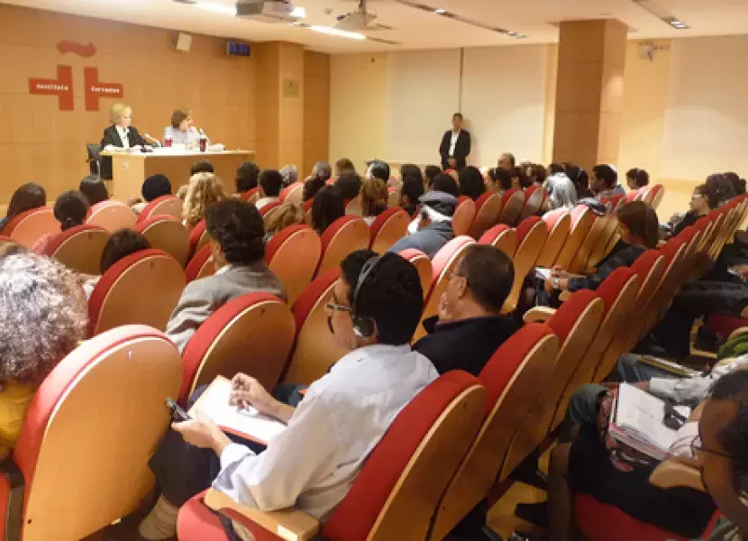 encuentro, celebrado en el salón de actos de la sede en Rabat del Instituto