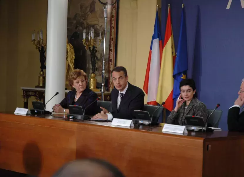 José Luis Rodríguez Zapatero presenta el V Congreso Internacional de la Lengua, que se celebrará en la ciudad chilena de Valparaíso en 2010