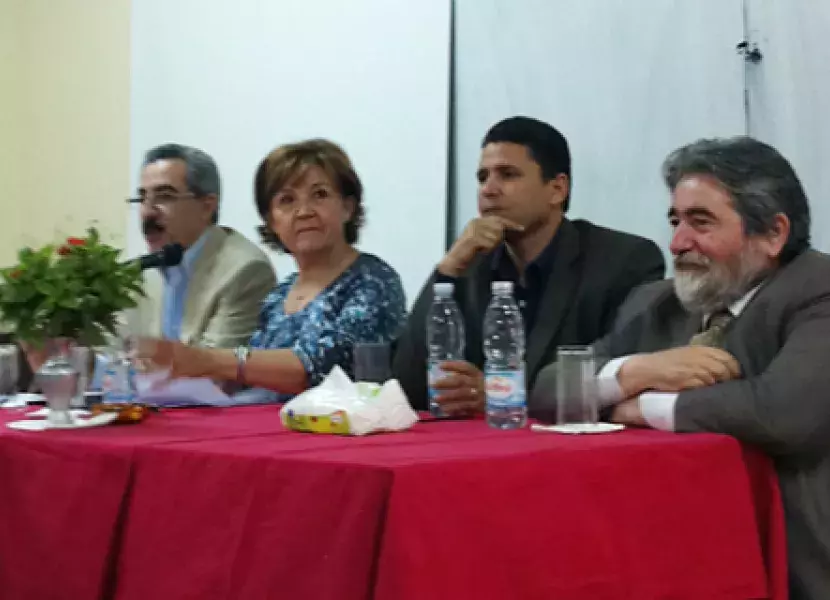 Carmen Caffarel, directora del Instituto Cervantes, en su visita a Luxor.