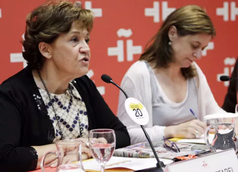 Carmen Caffarel, directora del Instituto Cervantes, presenta la exposición «Peso y levedad»