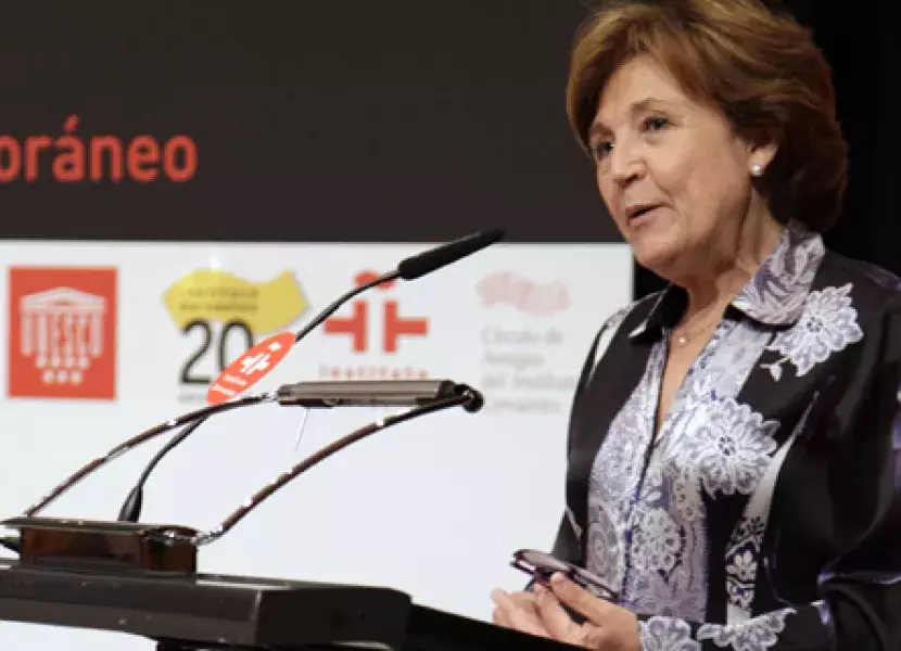 Carmen Caffarel, directora del Instituto Cervantes, presenta los títulos de Alonso de Santos y Diana de Paco para la coleccíón «El teatro puede».