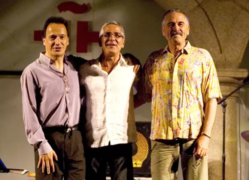 Los tres integrantes del grupo musical «Posé-Salvador-Roper»