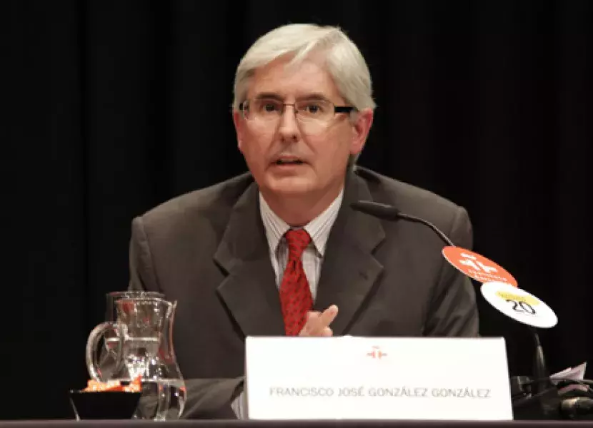 Francisco José González en la presentación celebrada en el Instituto Cervantes.