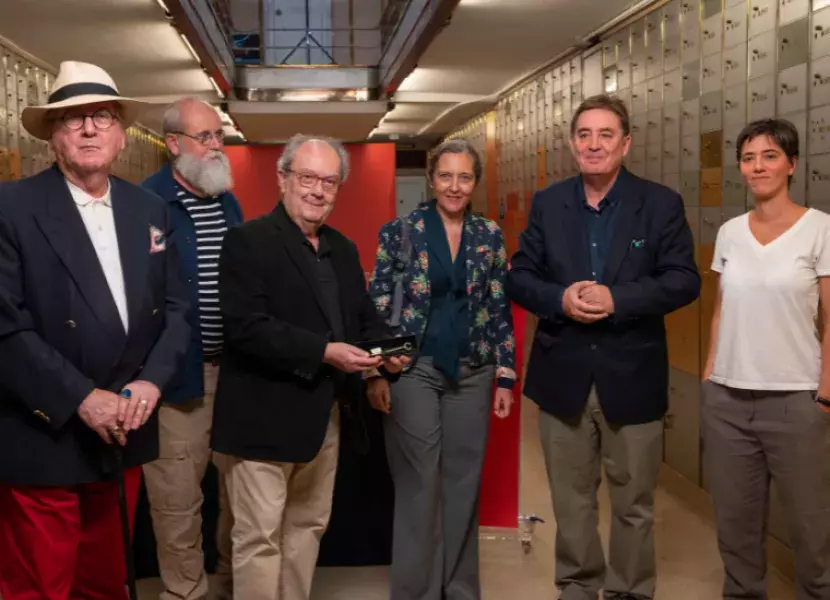 Foto de familia: legado «in memoriam» de Luis Cernuda
