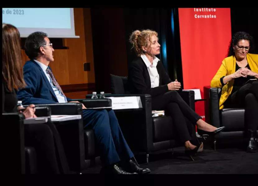 Carmen Pastor Villalba, Andrés Ramos Vázquez, Estrella Montolío Durán y María Luz Esteban