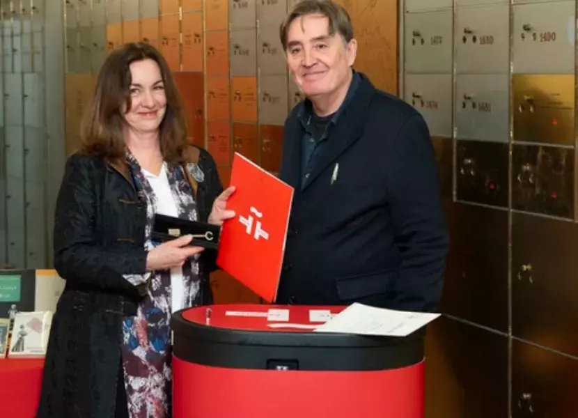 Tras la entrega del legado