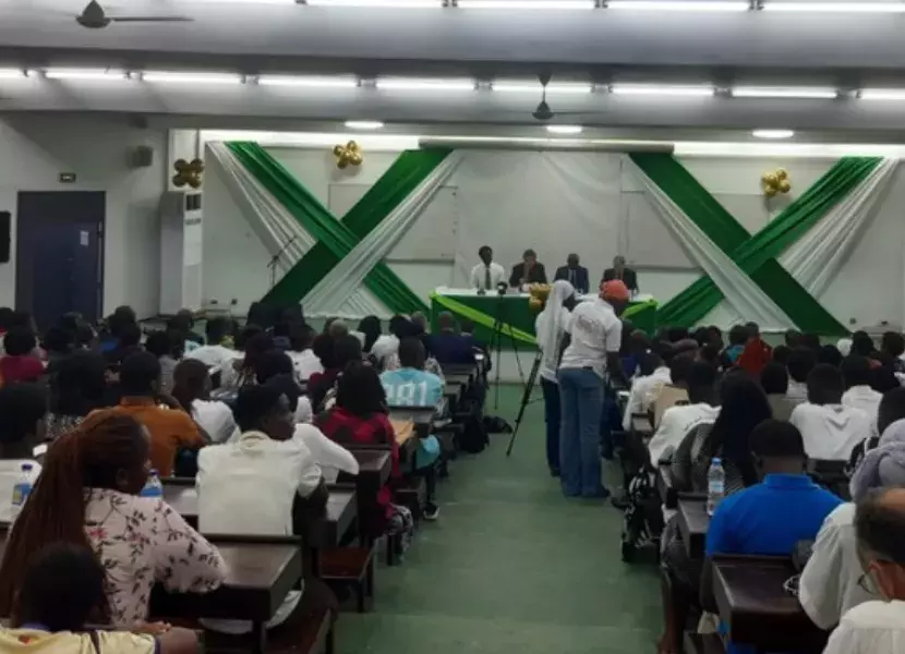 El Instituto Cervantes inaugura el Aula Cervantes de Abiyán (Costa de Marfil)