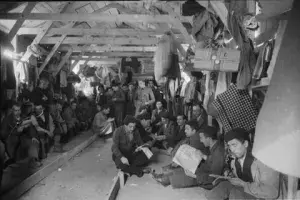 Interior de un barracón