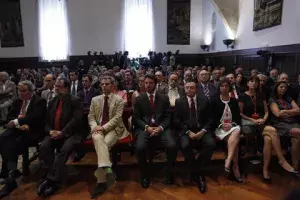 Vista general de los asistentes al acto