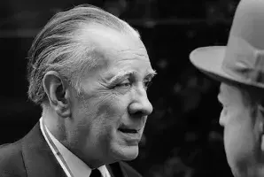 El escritor Jorge Luis Borges