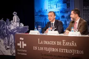 Para el comisario de la exposición Alberto Egea, el catálogo de la colección es “una joya”