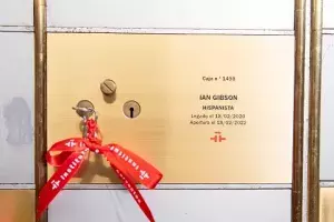 Caja de seguridad 1498