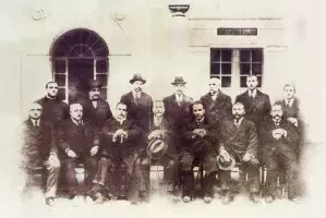 Claustro de profesores del instituto de Baeza, 1917