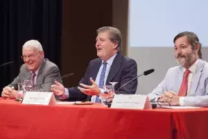 El ministro de Educación, Cultura y Deporte en funciones clausuró la Reunión Anual de Directores del Instituto Cervantes