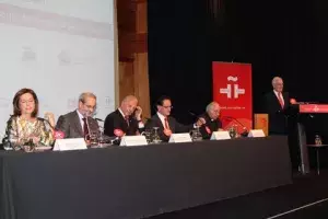 Presentación tras la entrega de la condecoración
