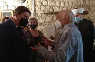 Charla con el poeta libanés Talal Haidar