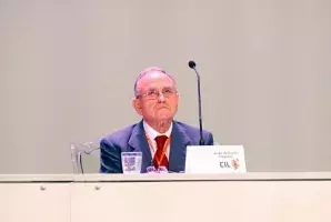 El catedrático de Historia de la Lengua Española Juan Antonio Frago
