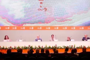 Participantes de la mesa redonda