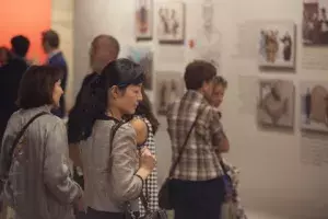Visitantes de la exposición