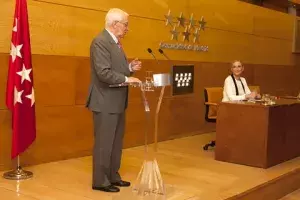 Víctor García de la Concha, durante su intervención