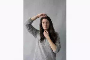 Vicky Méndiz, «Extraños en el paraíso»