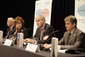 presentación libro Palabra por Palabra