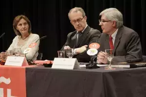 Francisco José González durante la presentación de «Libros y bibliotecas. Tesoros del Ministerio de Defensa».
