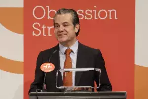 Intervención de Marcos de Quinto, presidente de Coca-Cola en España, en la presentación de los nuevos títulos de la colección «El teatro puede».