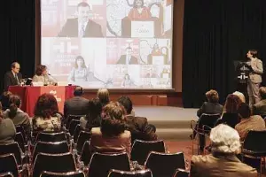 presentación de una nueva vía para la enseñanza del español «¡Hola, Amigos!».