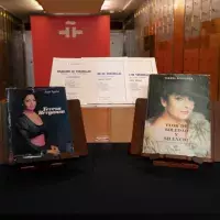 El legado de Teresa Berganza: las partituras de tres tonadillas y dos libros biográficos de ella.
