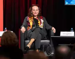 Catedrática de la Universidad de Sevilla