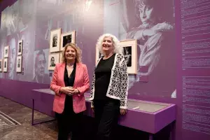 Comisarias de la exposición