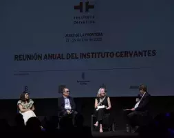 Mesa redonda en torno a la situación del español en el mundo