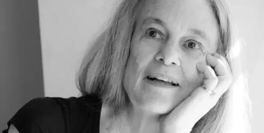 La escritora Sharon Olds