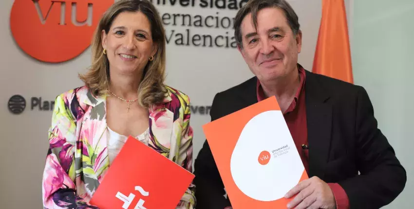 Firma del convenio con la VIU