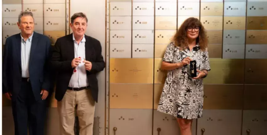 Entrega de la llave del legado a Isabel Coixet