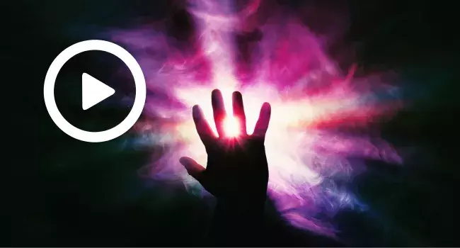 Presentación del libro de Ramón Mayrata y actuación de Gonzalo Albiñana