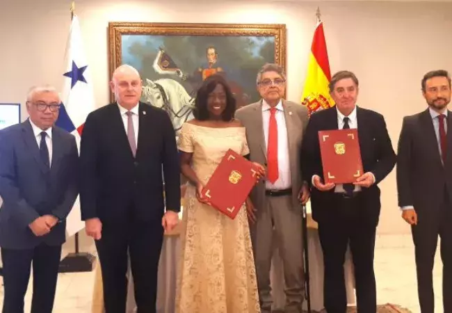 Firma del acuerdo CILE Panamá 2028