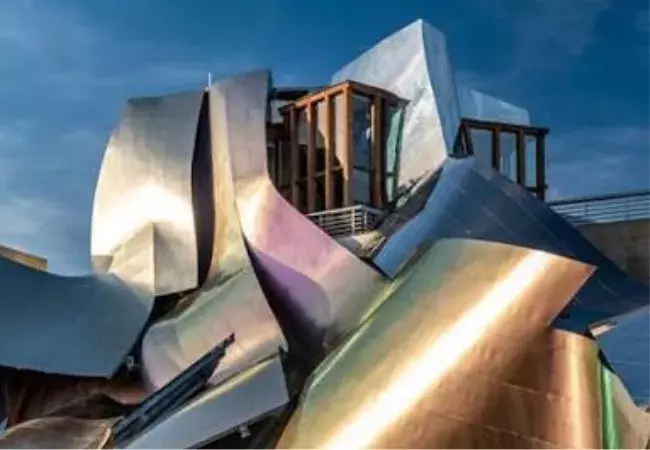 Exposición sobre arquitectura y vino
