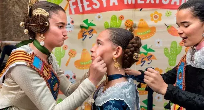 Exposición «Llibrets de Festes»