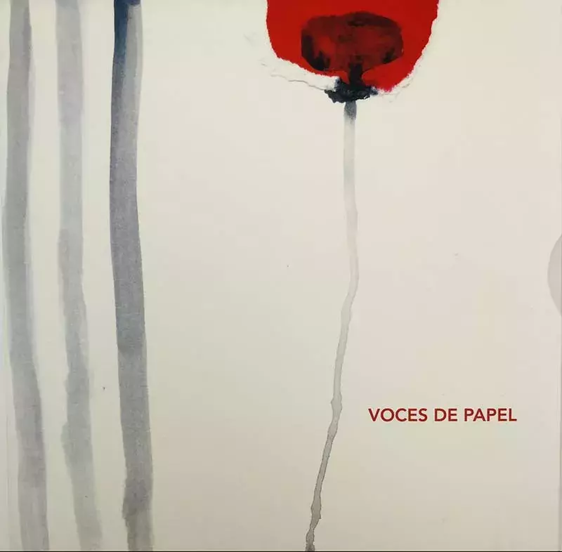 Voces de papel